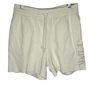 NWT Pink by Victoria’s Secret every fleece sweat shorts size medium